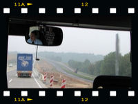 03_Die_Fahrtstrecke_gleicht_einer_Mondlandschaft_mini